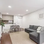 Liberta - Minho's Guest