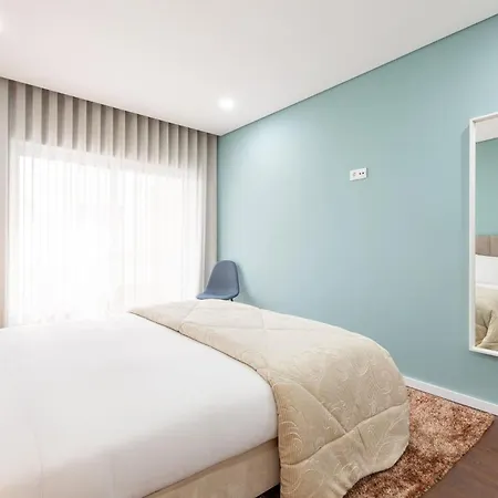 Liberta - Minho's Guest